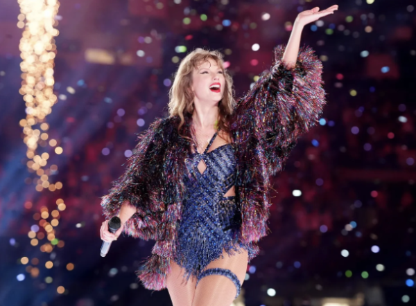 Taylor Swift profits from concert